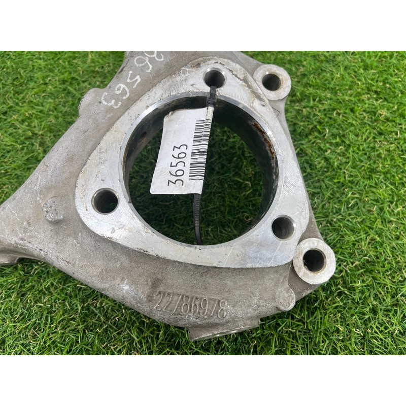 Цапфа подвески (подвеска) chevrolet equinox 2 2015 22786978