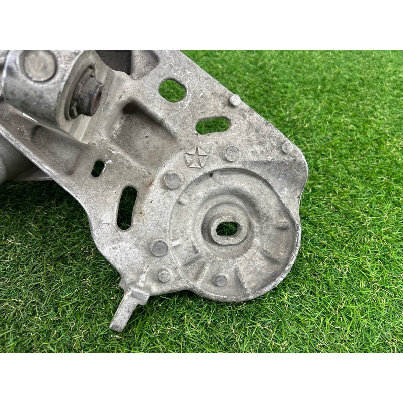 Цапфа подвески (подвеска) Dodge Dart PF 2014 2.4 68204867AA