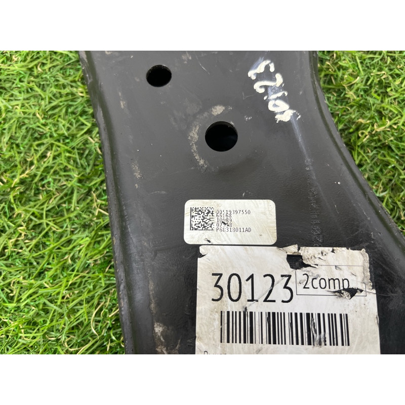 Рычаг подвески (подвеска) Jeep Compass MP 2018 2.4 68318011ad