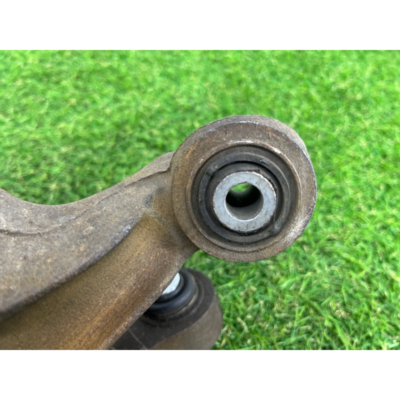 Цапфа подвески (подвеска) Subaru Forester SJ 2016 2.5 28411SG020