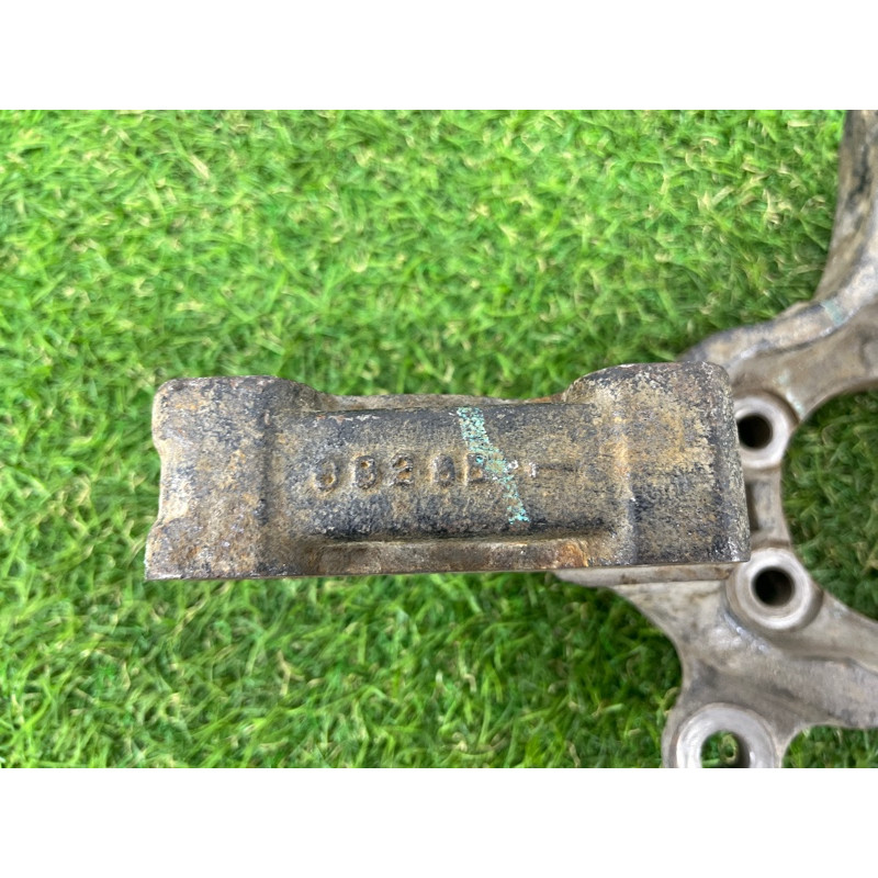 Цапфа подвески (подвеска) RENAULT Koleos HY 2008 2.0 40014JY00A