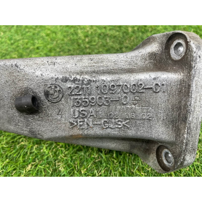 Кронштейн подушки двигателя (кронштейны двигателя) BMW X5 E53 M57d30 22111097002