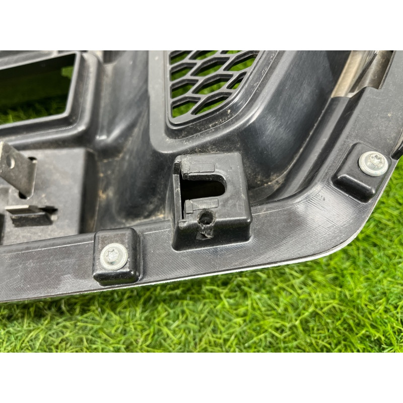 Решетка радиатора (наружные элементы кузова) Ford F150 13 2016 fl348200dbw