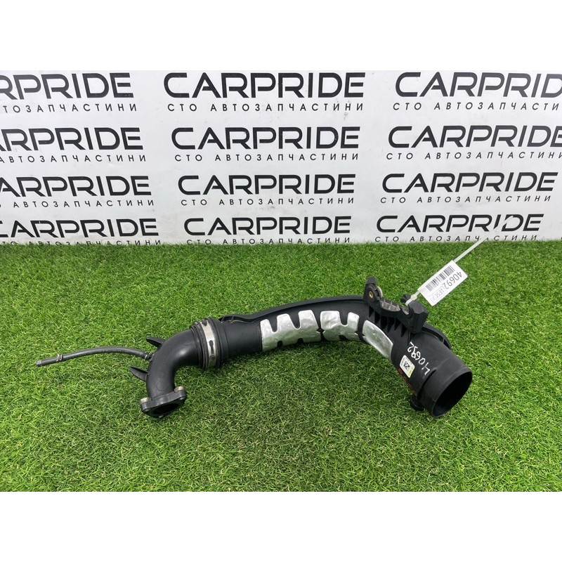 Патрубок воздушного фильтра (впускная система) FORD ESCAPE MK3 2014 1.6 cv619c623dc