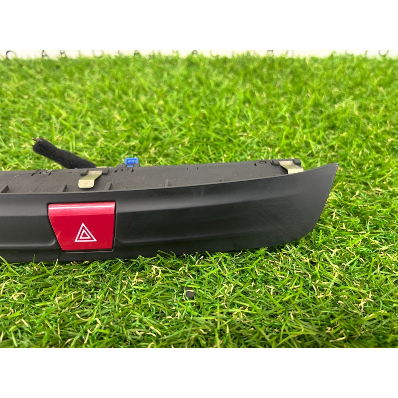 Кнопка аварийной сигнализации (электрика / кнопки) Jeep Renegade BU 2016 2.4 5VV48LXHAB