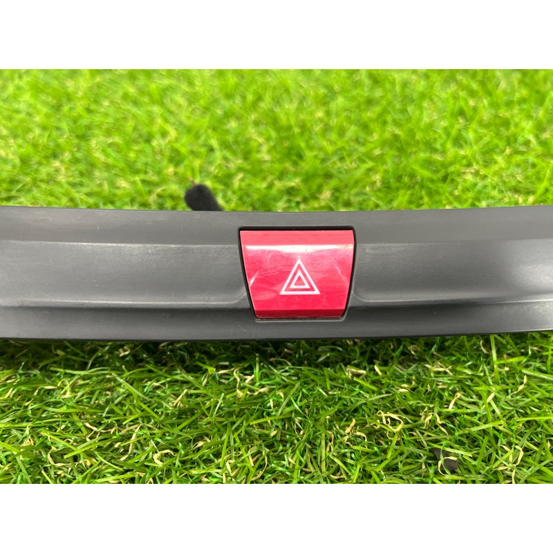 Кнопка аварийной сигнализации (электрика / кнопки) Jeep Renegade BU 2016 2.4 5VV48LXHAB