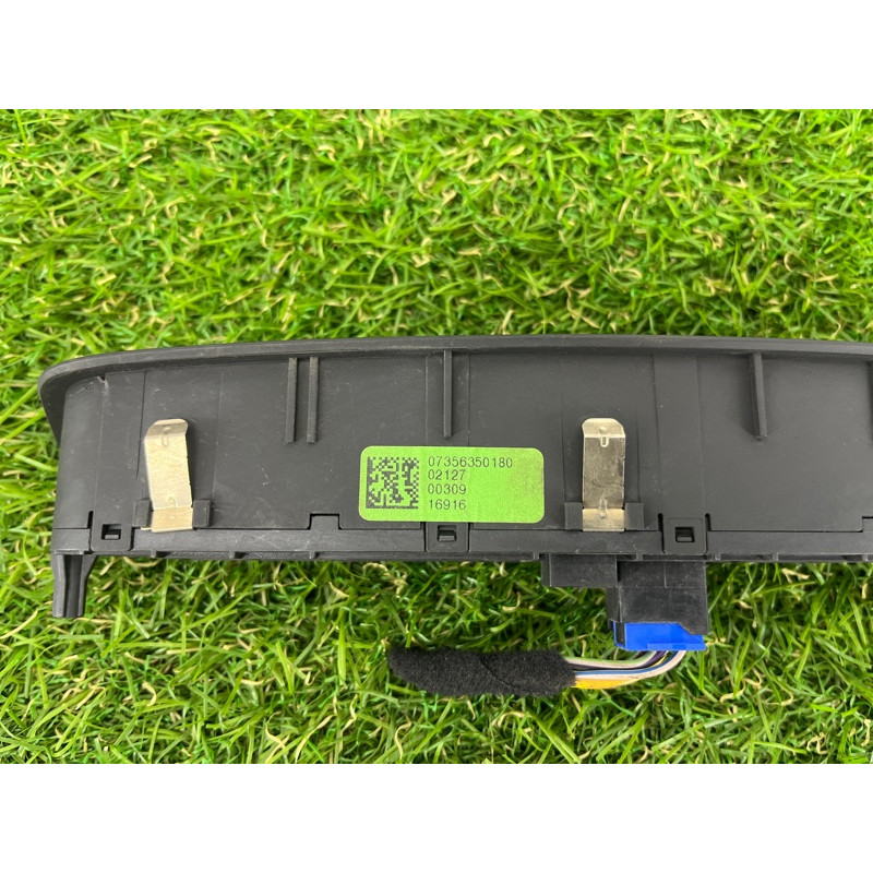 Кнопка аварийной сигнализации (электрика / кнопки) Jeep Renegade BU 2016 2.4 5VV48LXHAB