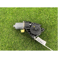 Мотор стеклоподъемника