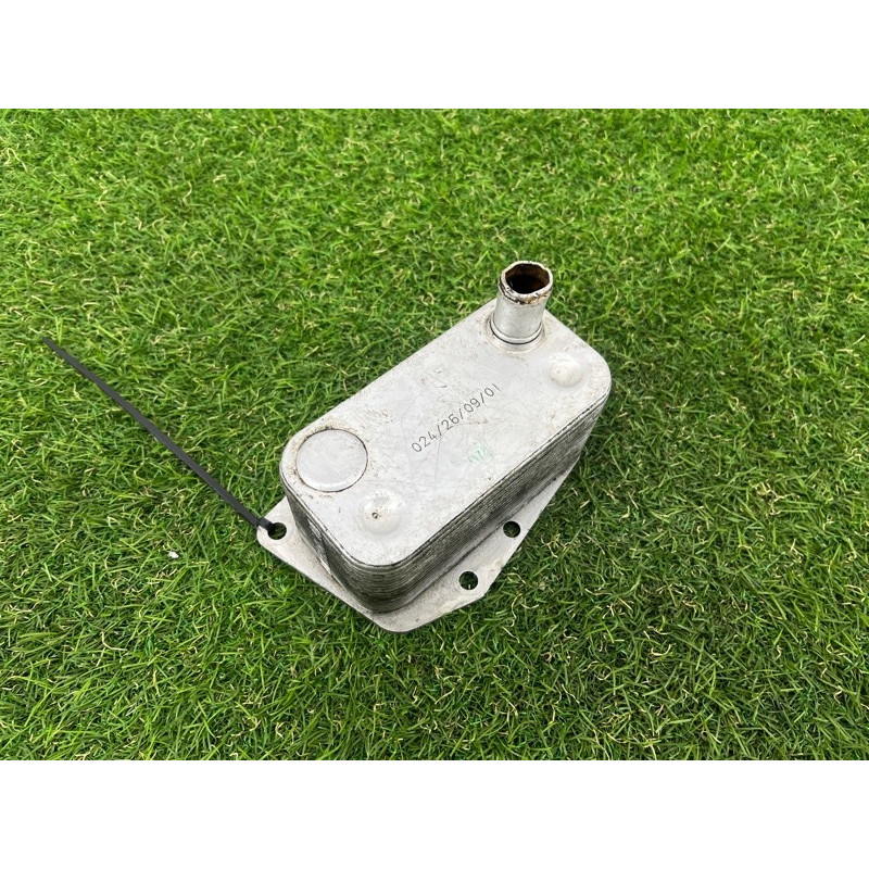 Теплообменник масляного фильтра (двигатель и элементы) BMW 3-series E46 11427787698