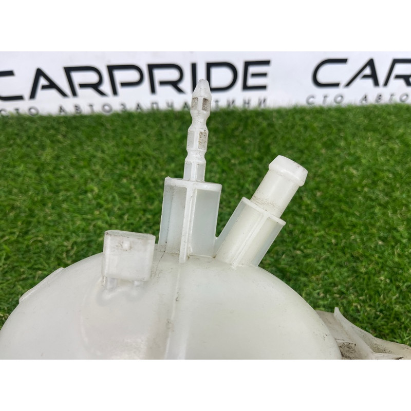 Бачок расширительный (система охлаждения) Mercedes-Benz E-class W212 a2045000849