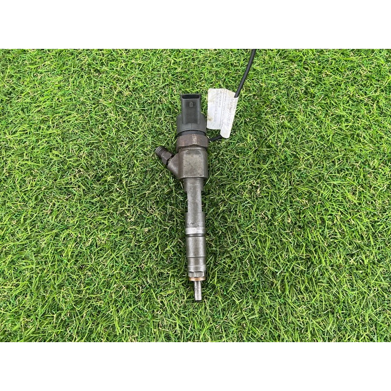 Форсунка топливная (топливная система) Renault Megane 2 2004 1.9 DCI 8200100272