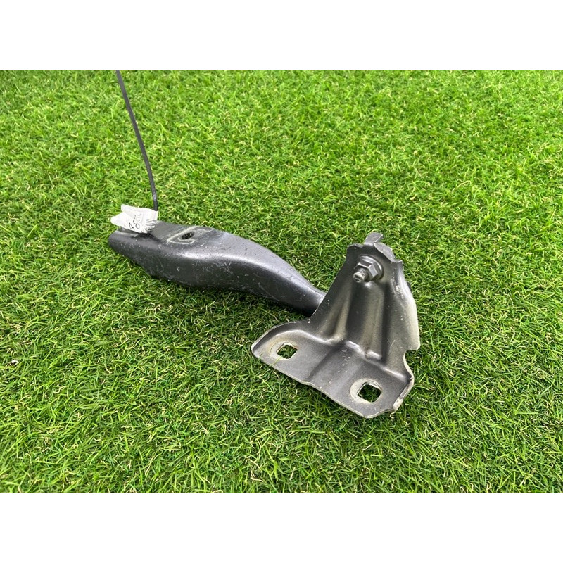 Петля капота (кузов и элементы) Jeep Renegade BU 2016 2.4 68246434AA