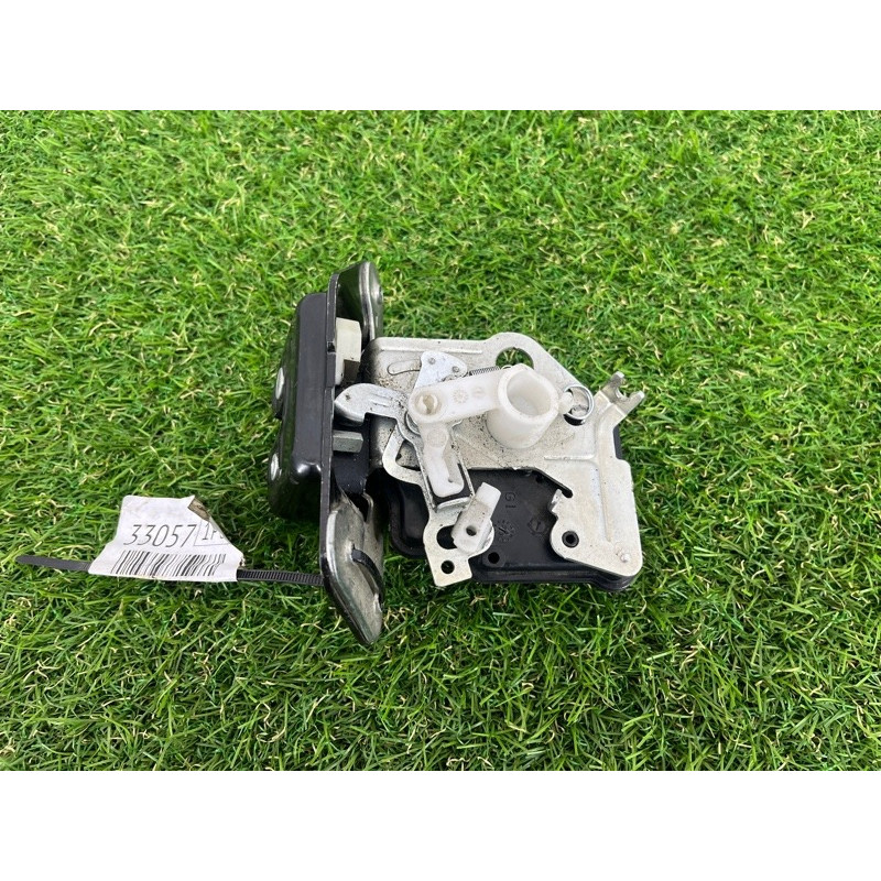 Замок багажника (кузов и элементы) Jeep Patriot MK74 2012 2.4