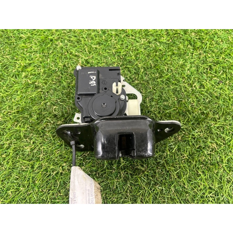 Замок багажника (кузов и элементы) Jeep Patriot MK74 2012 2.4