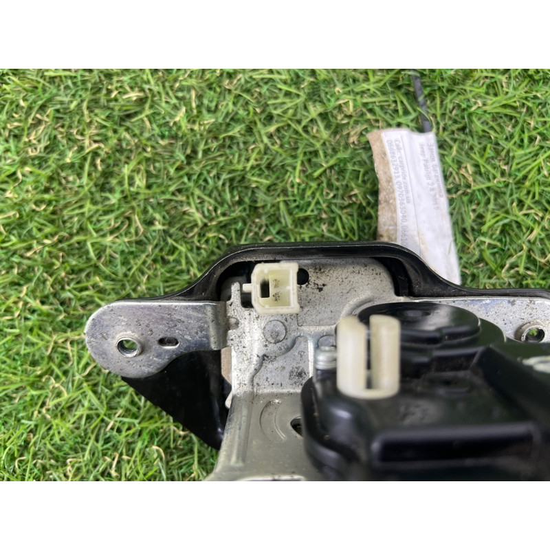 Замок багажника (кузов и элементы) Jeep Patriot MK74 2012 2.4