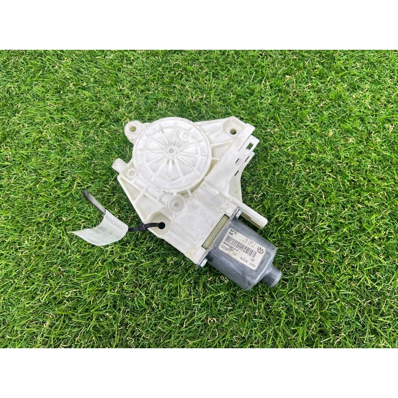 Мотор стеклоподъемника (электрика) Volkswagen Tiguan 5N 2.0 5n0959701f