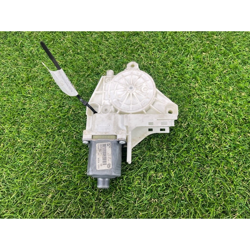 Мотор стеклоподъемника (электрика) Volkswagen Tiguan 5N 2.0 5n0959701f