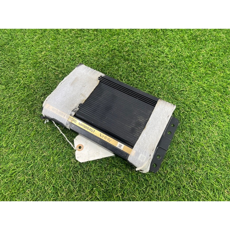 Усилитель звука (электрика) Mitsubishi Lancer 7 2004 mr986457