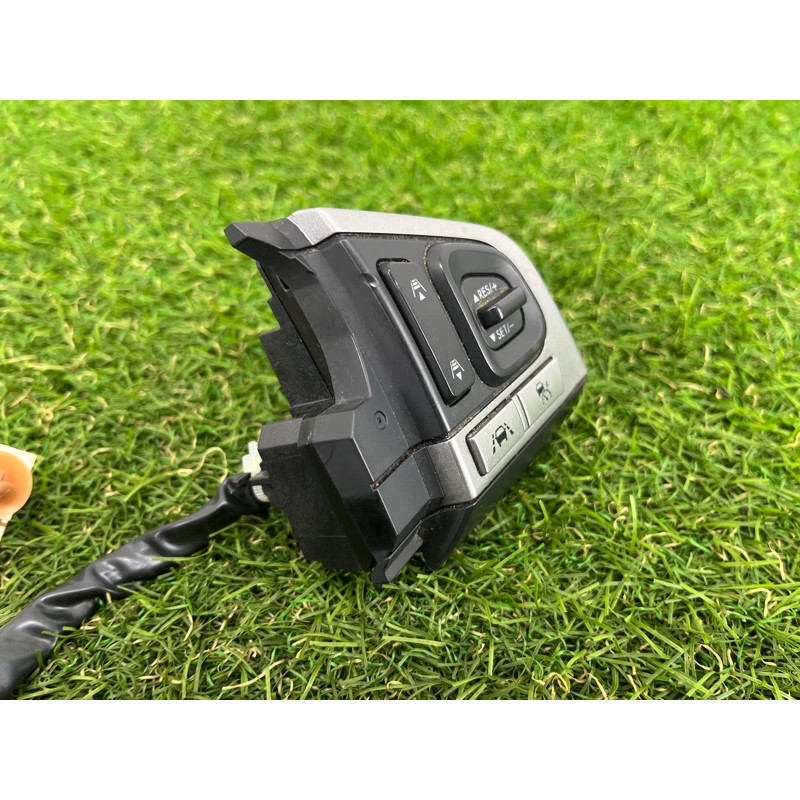 Кнопки руля (электрика / кнопки) Subaru Outback BS 2016 2.5 83154AL30A