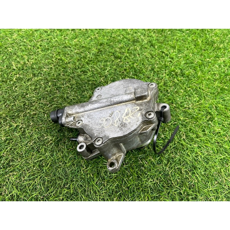 Вакуумный насос (тормозная система) BMW 5-series F10 2011 N63B44 11668605976