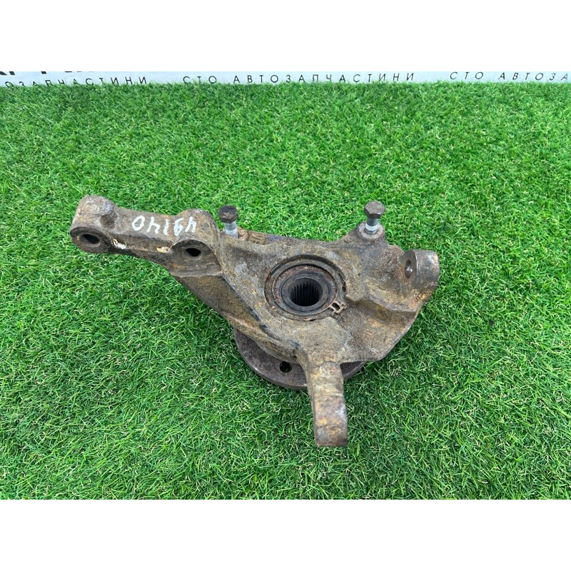 Цапфа подвески (подвеска) Opel Vivaro 1 2007 1.9 D 4422294