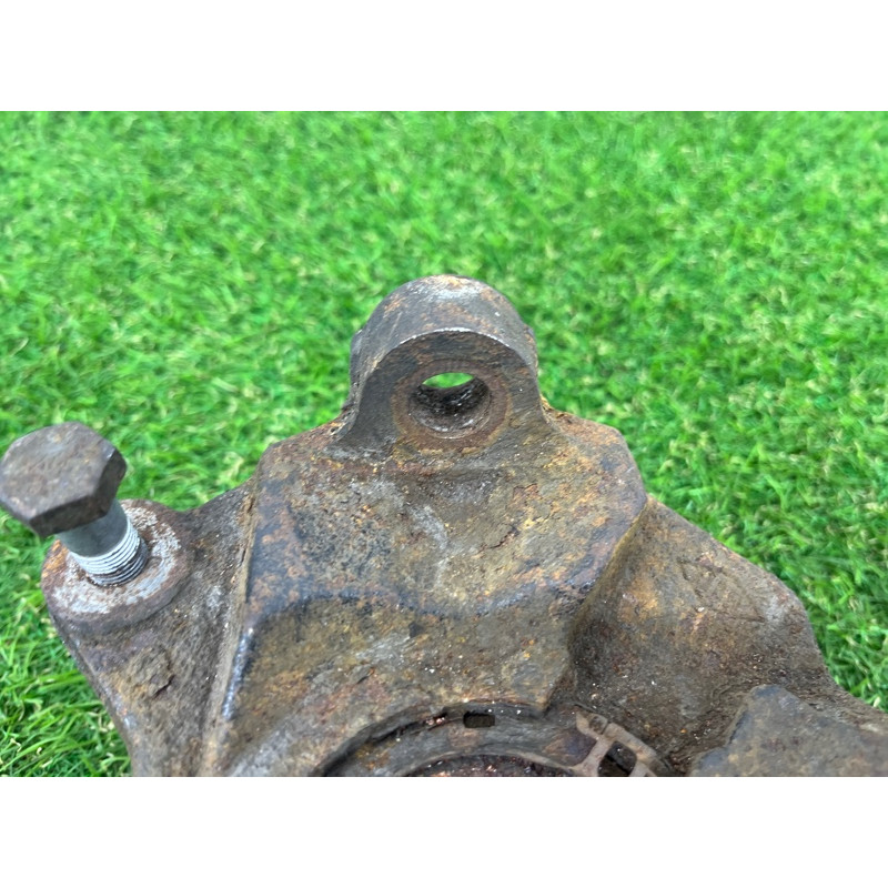 Цапфа подвески (подвеска) Opel Vivaro 1 2007 1.9 D 4422294