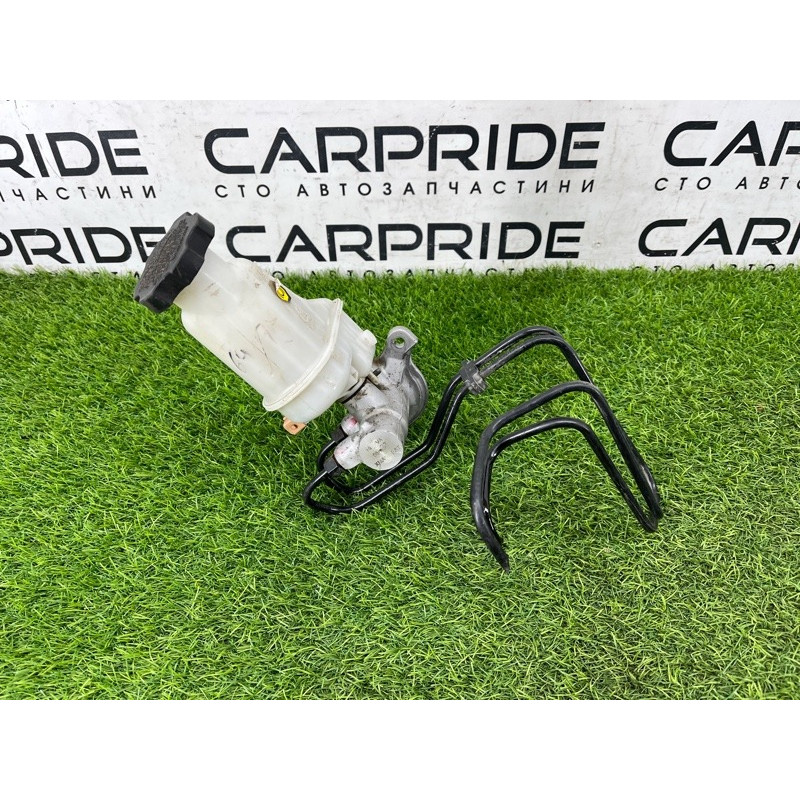 Главный тормозной цилиндр (тормозная система) KIA Sorento UM 2013 2.4 585101U801