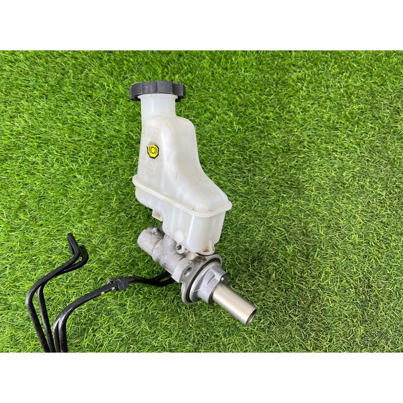 Главный тормозной цилиндр (тормозная система) KIA Sorento UM 2013 2.4 585101U801