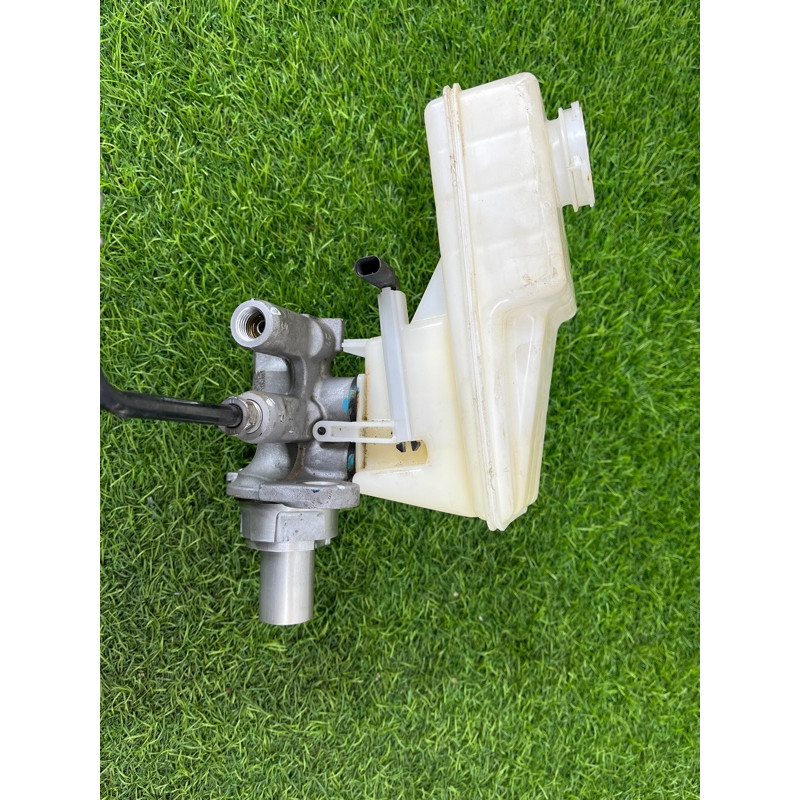 Главный тормозной цилиндр (тормозная система) Cadillac Xt5 1 2016 3.6 84644599