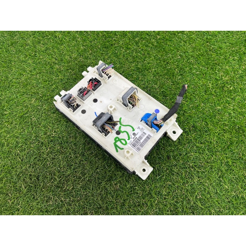 Блок комфорта (электрика / блок управления) Dodge Journey SXT 2013 3.6 68164833ab