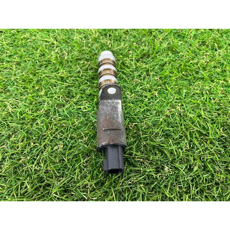 Клапан фазорегулятора (электрика двигателя) Nissan Juke F15 2011 1.6 23796JA00A