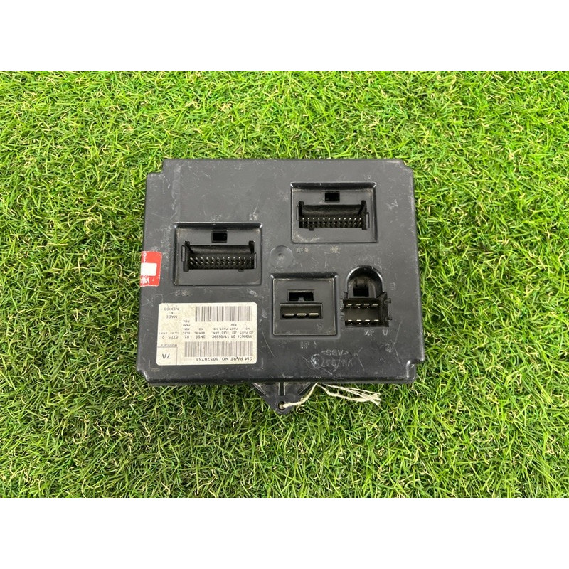 Блок управления сиденьем (электрика / блок управления) Chevrolet Trailblazer 1 2006 10379751