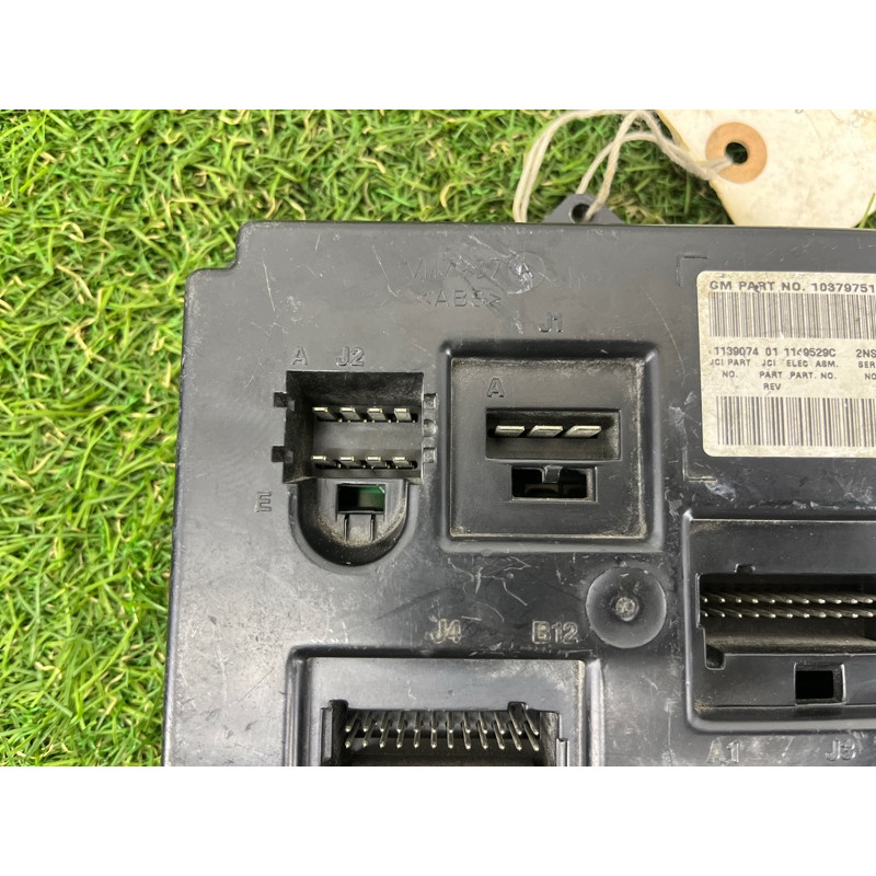 Блок управления сиденьем (электрика / блок управления) Chevrolet Trailblazer 1 2006 10379751