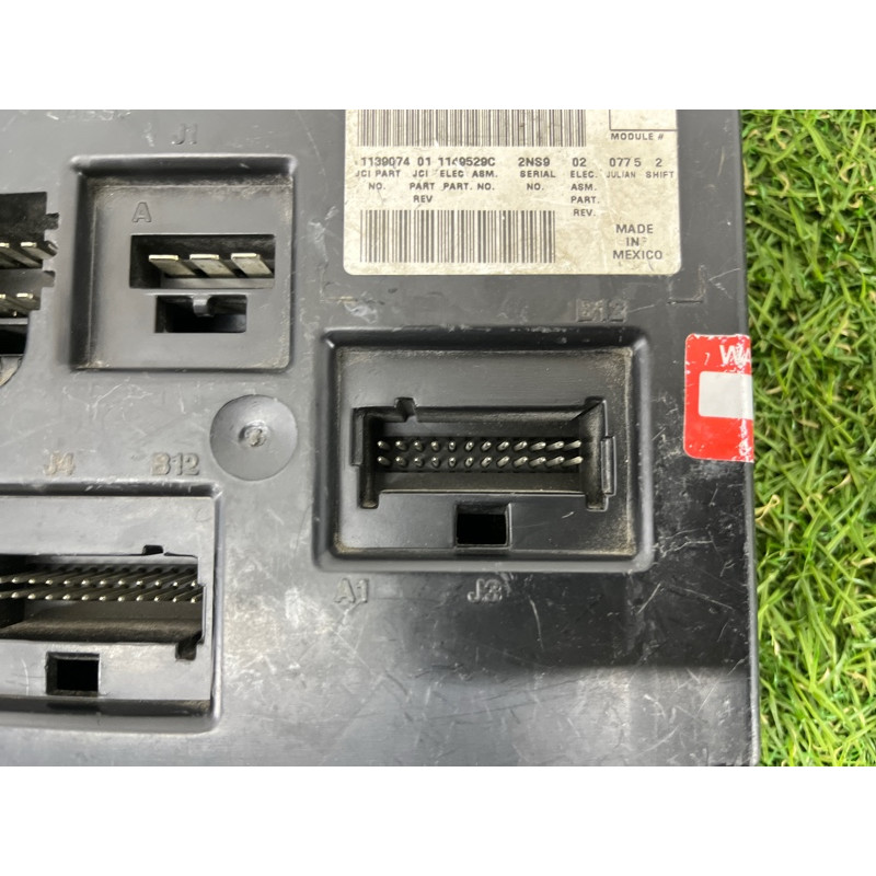 Блок управления сиденьем (электрика / блок управления) Chevrolet Trailblazer 1 2006 10379751