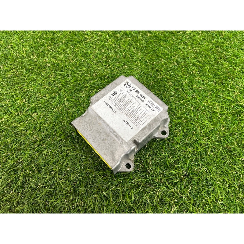 Блок управления airbag (airbag/безопасность) Volkswagen Golf 1K 2004 2.0 BKD 1K0909605A