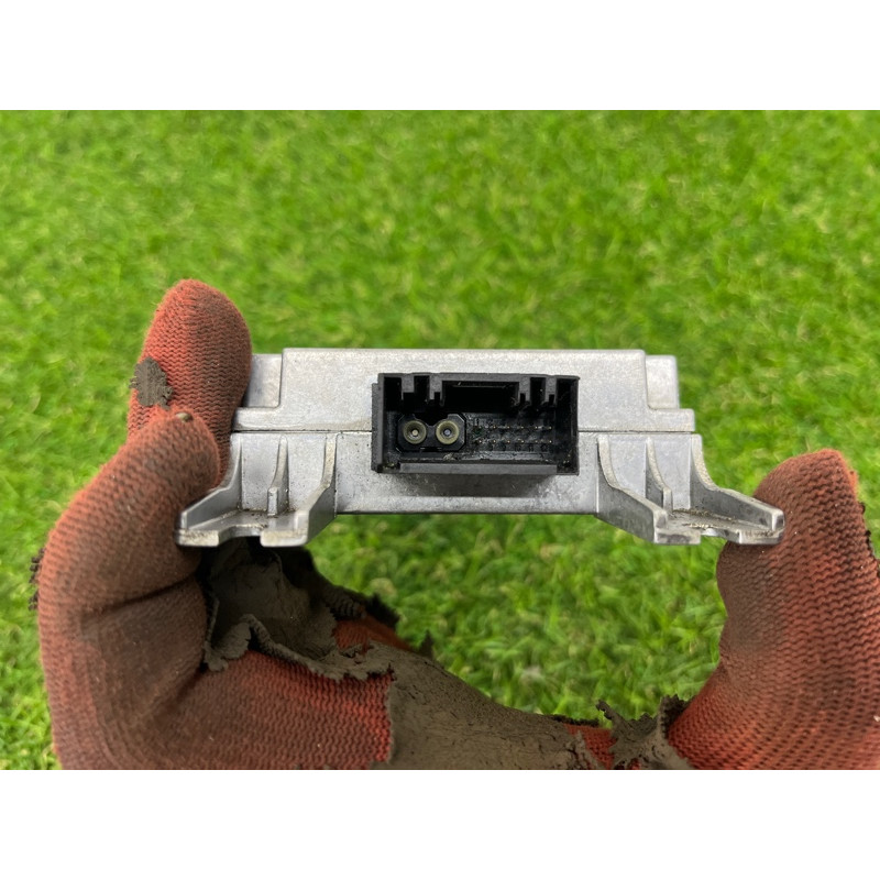 Блок системы ввода голосовых сообщений (электрика / блок управления) BMW 7-series E65 N62B44 84416960802