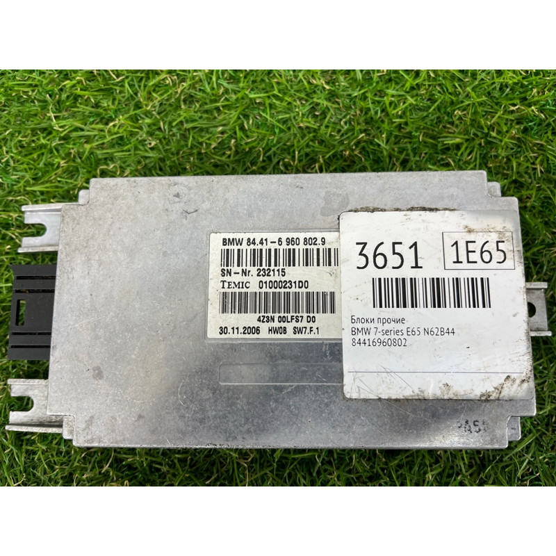 Блок системы ввода голосовых сообщений (электрика / блок управления) BMW 7-series E65 N62B44 84416960802
