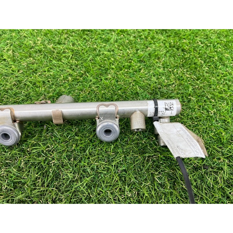 Топливная рампа (топливная система) Cadillac Xt5 1 2016 3.6 12671078