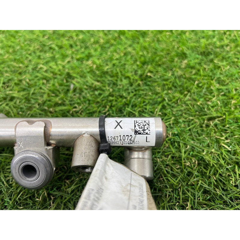 Топливная рампа (топливная система) Cadillac Xt5 1 2016 3.6 12671078