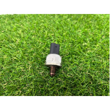 Датчик давления топлива