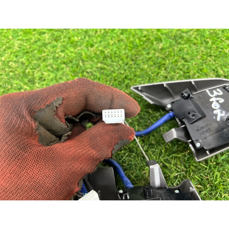 Кнопки руля (электрика / кнопки) Subaru Forester SJ 2014 2.5 83154AJ430