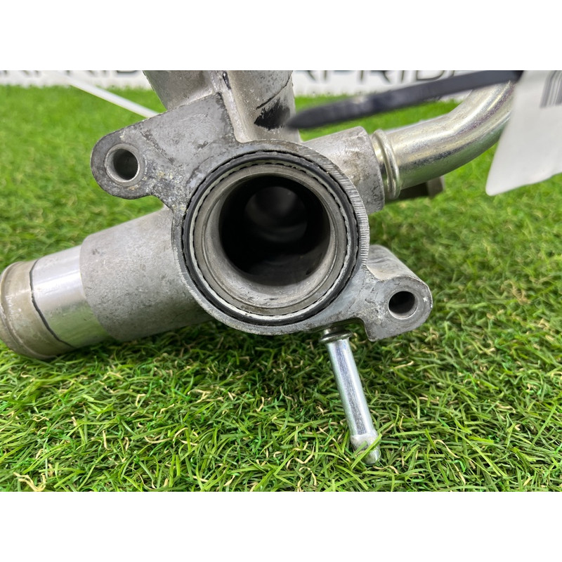 Корпус термостата (система охлаждения) Ford Explorer MK5 3.7 AT4Z8A586A