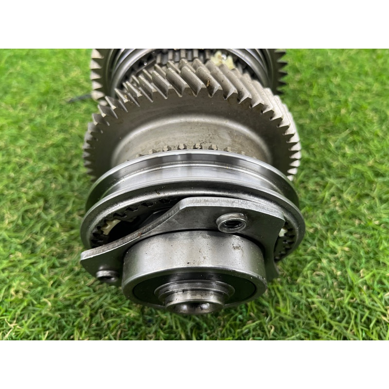 Промежуточный вал кпп (трансмиссия) Ford Focus MK3 2016 2.0 F1FZ7060C