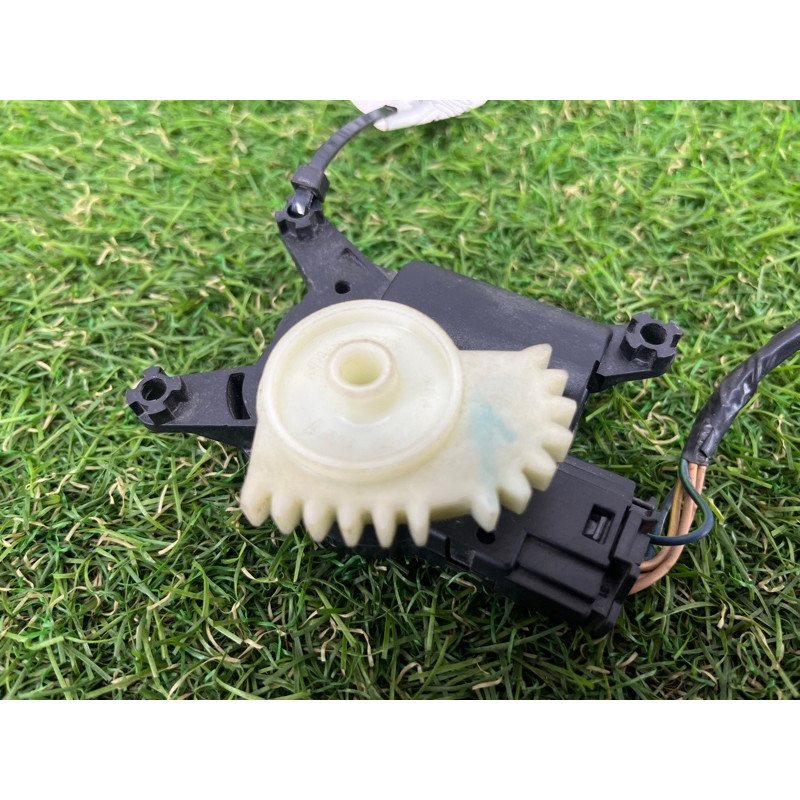 Привод заслонки отопителя (отопление и кондиционирование) Dodge Dart PF 2014 2.4 16463713