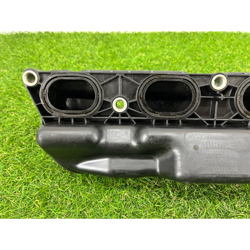 Коллектор впускной (впускная система) BMW 5-series F10 2011 N63B44 11617555666