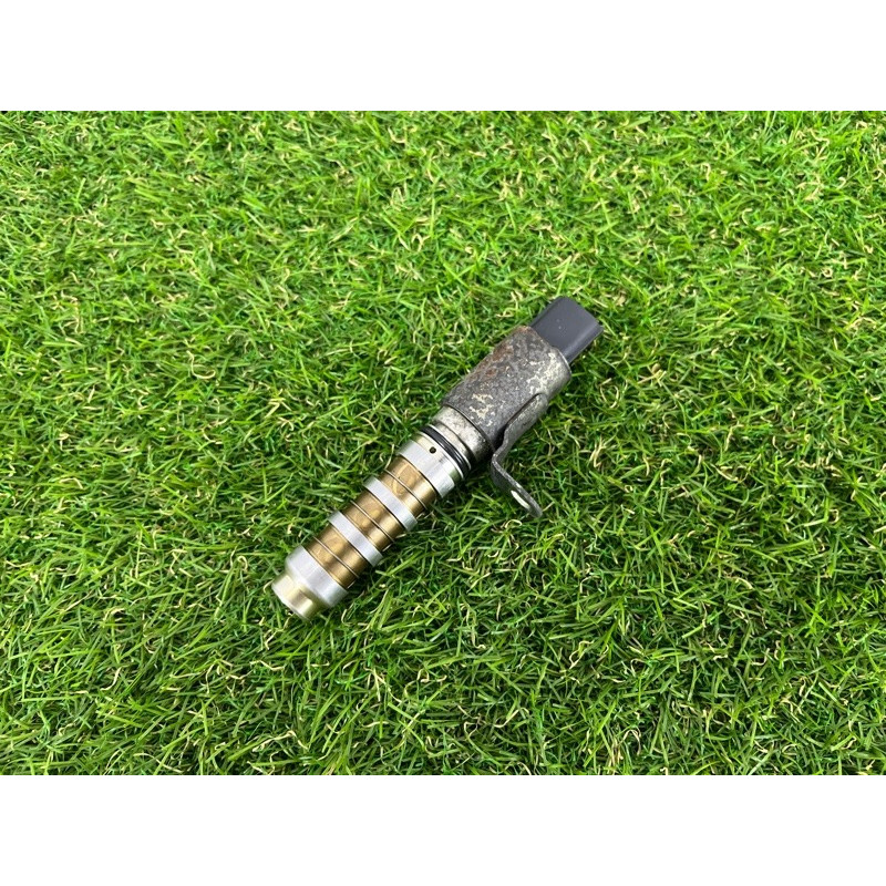 Клапан фазорегулятора (электрика двигателя) Nissan Juke F15 2011 1.6 23796JA00A