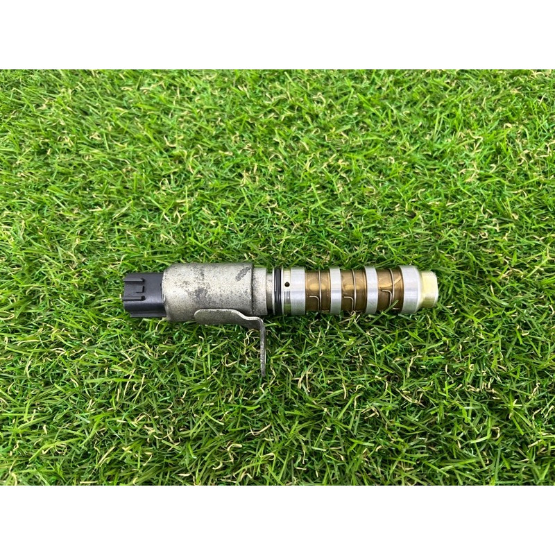 Клапан фазорегулятора (электрика двигателя) Nissan Juke F15 2011 1.6 23796JA00A