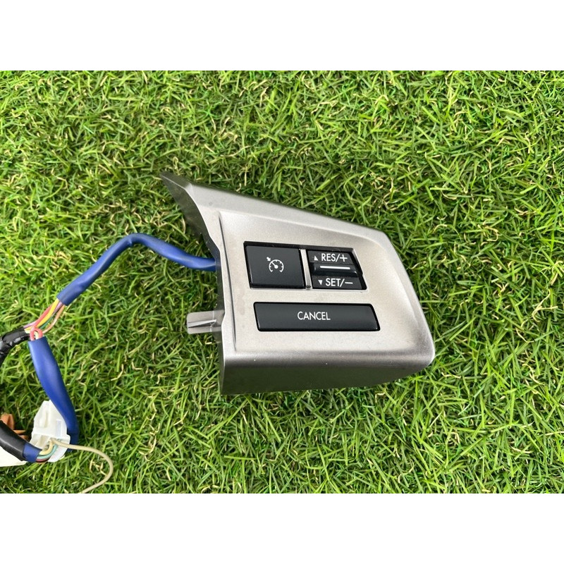 Кнопки руля (электрика / кнопки) Subaru Forester SJ 2015 2.5 83154AJ430