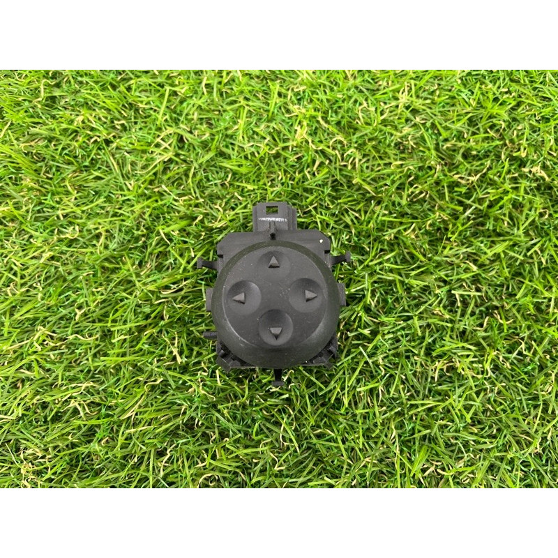 Кнопка регулировки сиденья (электрика / кнопки) Mercedes-Benz GL X164 2012 4.6 a2048702558