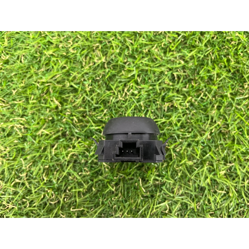 Кнопка регулировки сиденья (электрика / кнопки) Mercedes-Benz GL X164 2012 4.6 a2048702558